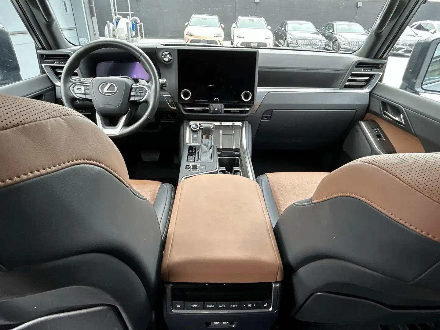 2025 Lexus GX — photo 1